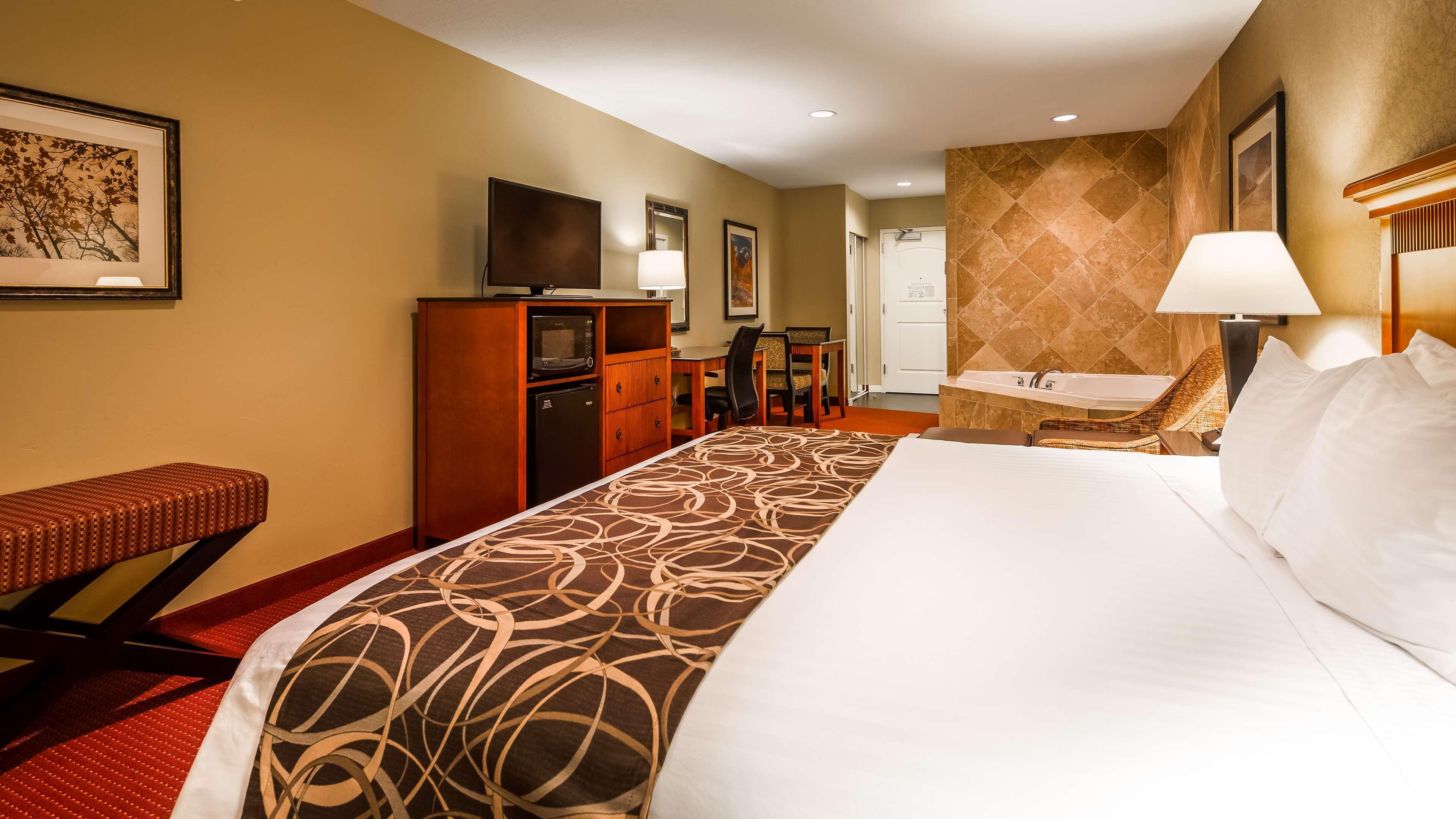 Best Western Plus Canyon Pines Ogden Exterior foto